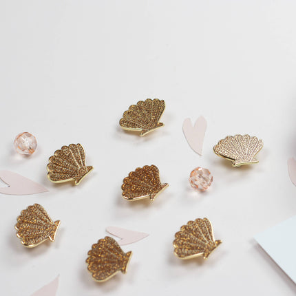 Pin's Coquillage Doré Pailleté