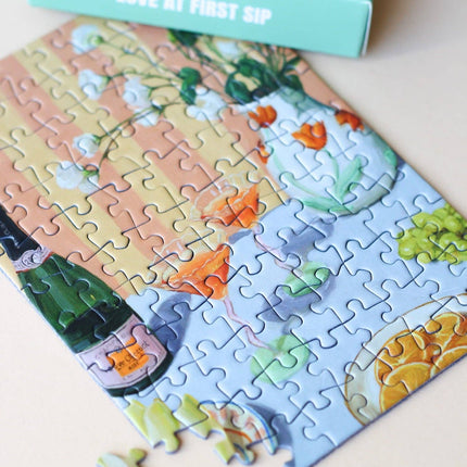 Mini-puzzle Love at First Sip, 99 pièces