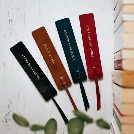 Marque page en cuir Au pied de la lettre - Les raffineurs