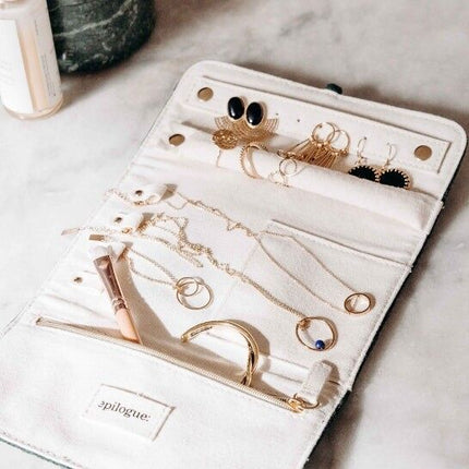 Pochette à bijoux en velours bordeaux