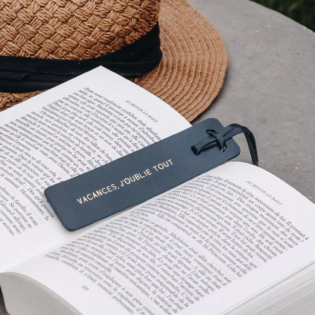 NEW Marque page en cuir Vacances j'oublie tout