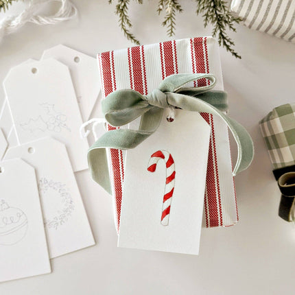 Étiquettes cadeaux de Noël à peindre