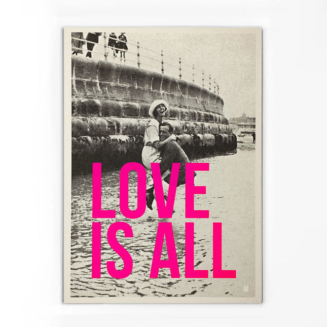 Carte sérigraphiée Love is all (2 formats)