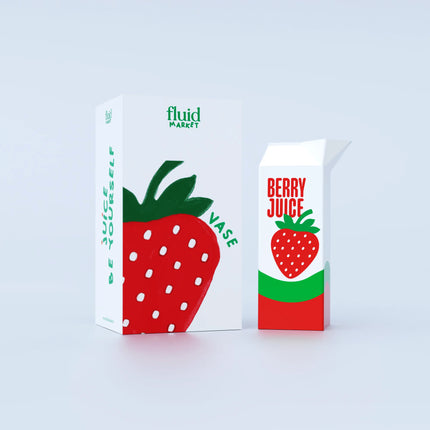 Vase Strawberry juice