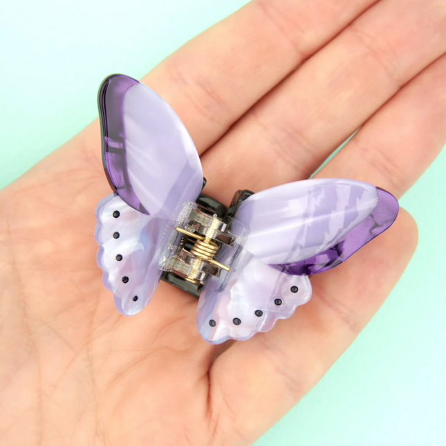 Petite pince à cheveux papillon mauve
