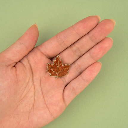 NEW Pin's Feuille d'érable