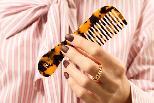 Le peigne précieux Ondine