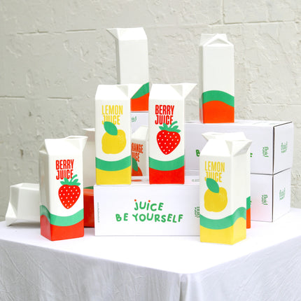 Vase Strawberry juice