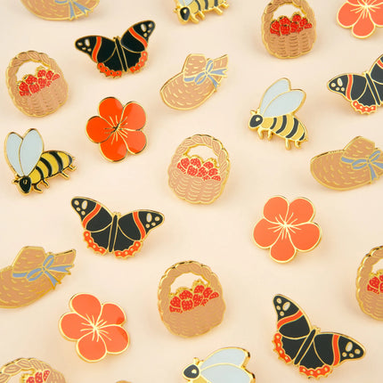 Pin's Capucine