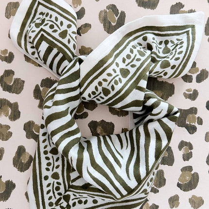 NEW Foulard Zèbre Kaki (small)