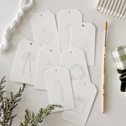 Étiquettes cadeaux de Noël à peindre